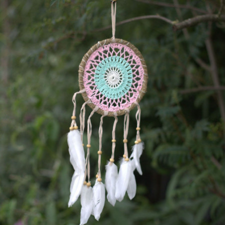 Attrape-rêves en macramé rose pastel 16 cm (couleurs assorties)