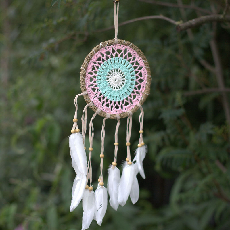 Attrape-rêves en macramé rose pastel 16 cm (couleurs assorties)