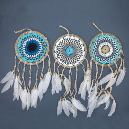 Attrape-rêves en macramé bleu pastel 16 cm (couleurs assorties)