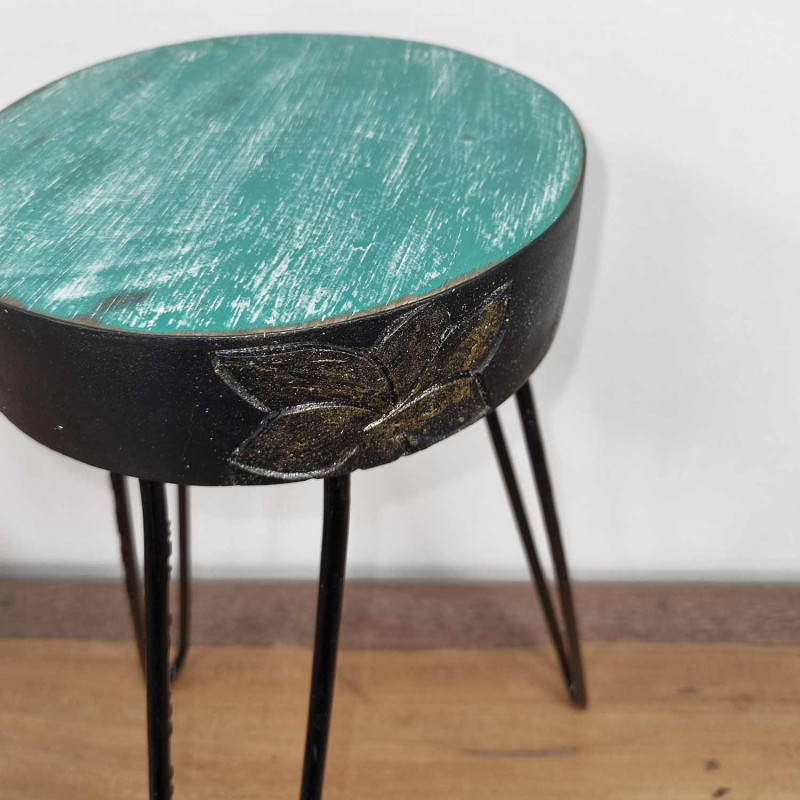 Support à plantes en bois Albasia - Détails turquoise et or