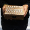 Coffret en bois blanchi à la chaux - Motif aztèque 6x4