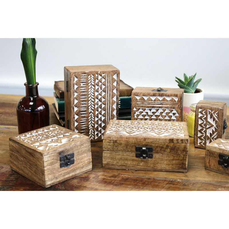 Coffret en bois blanchi à la chaux - Motif aztèque 6x4