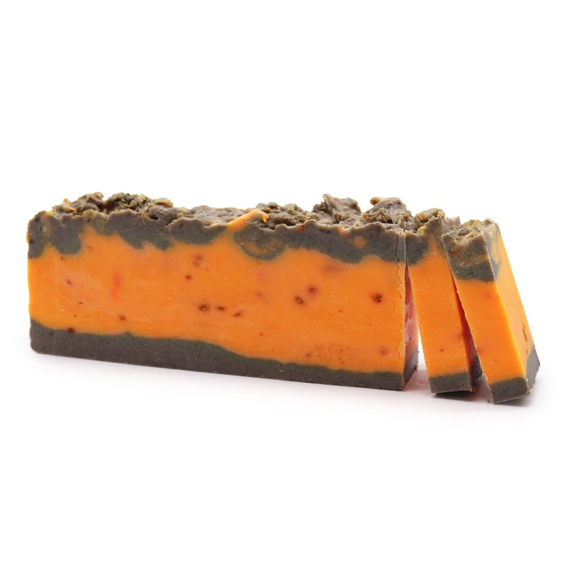Tranche de savon à l'huile d'olive à la cannelle et à l'orange