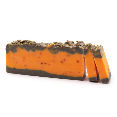 Tranche de savon à l'huile d'olive à la cannelle et à l'orange