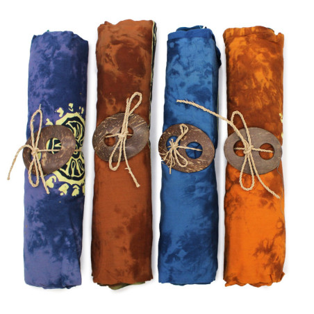 1x Sarongs celtiques de Bali - Pièces porte-bonheur (4 couleurs assorties)