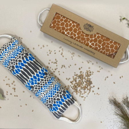 Sachet de blé de luxe à la lavande dans un coffret cadeau - Lavender Comforts