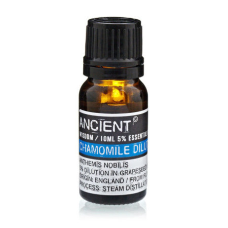 10 ml d'huile essentielle de camomille romaine (diluée)