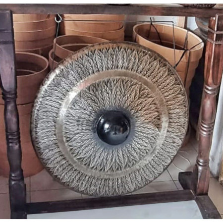 Grand Gong sur Support Antique Marron - 80cm - Noir - motif