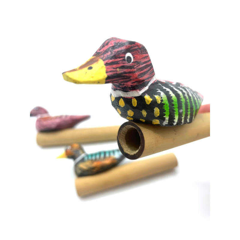 Sifflet à canard en bois