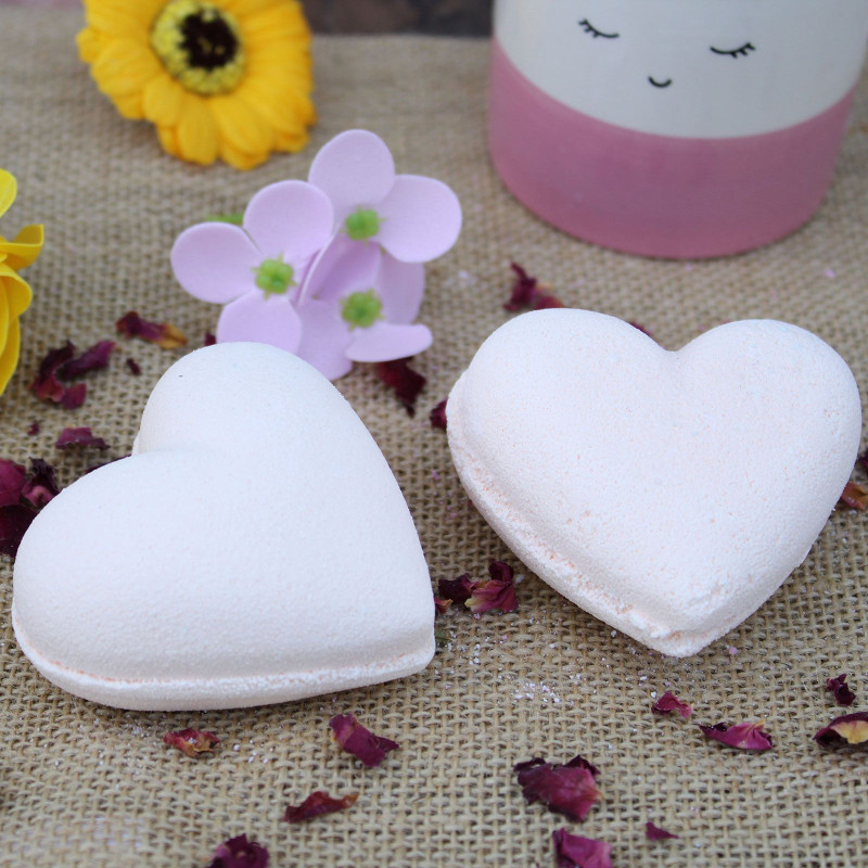 Bombe de bain Love Heart 70 g - Fruit de la passion
