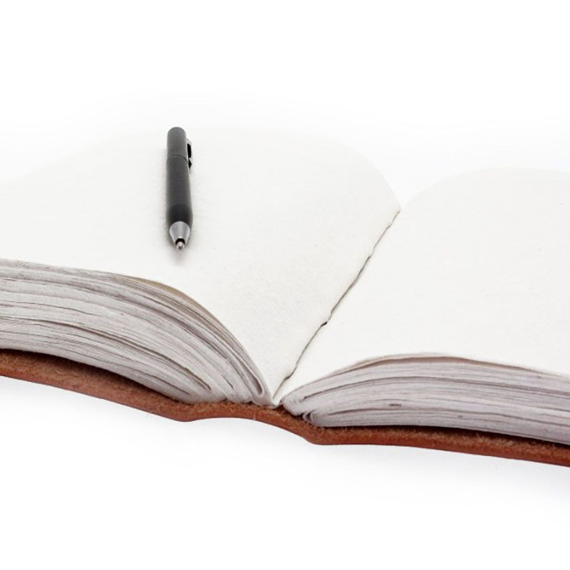 Grand livre d'or personnalisable en cuir 10x13 (200 pages)