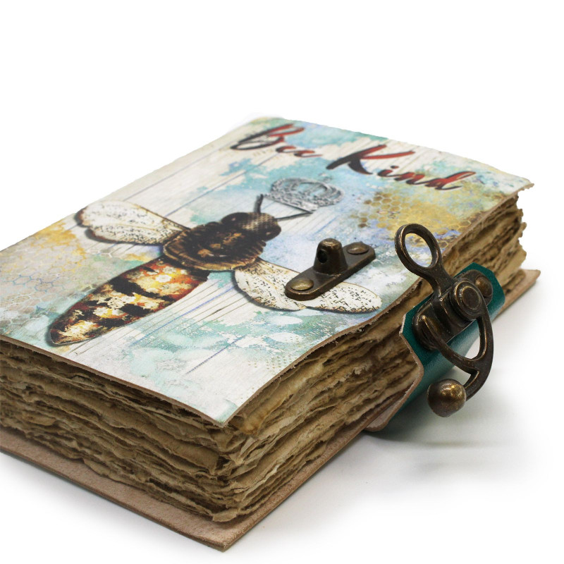 Carnet de notes en cuir à bords frangés « Bee Kind » (7 x 5 po)