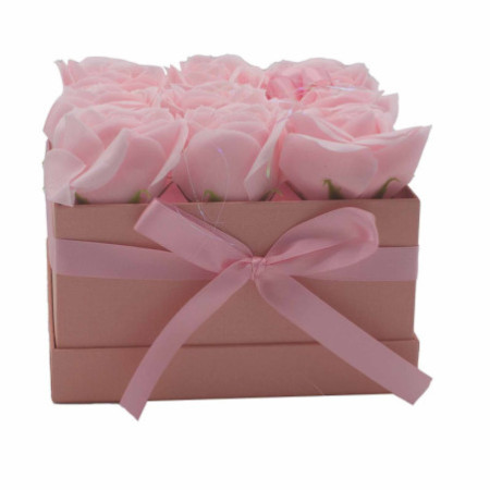 Bouquet de fleurs de savon - 9 roses roses - Carré