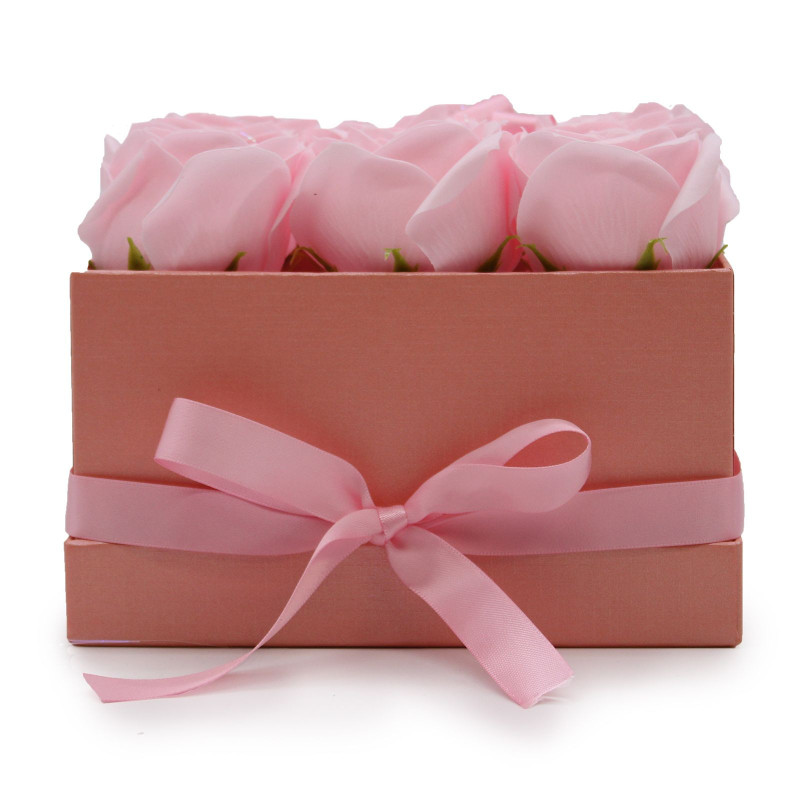 Bouquet de fleurs de savon - 9 roses roses - Carré