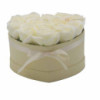 Bouquet cadeau de fleurs de savon - 13 roses crème - Cœur