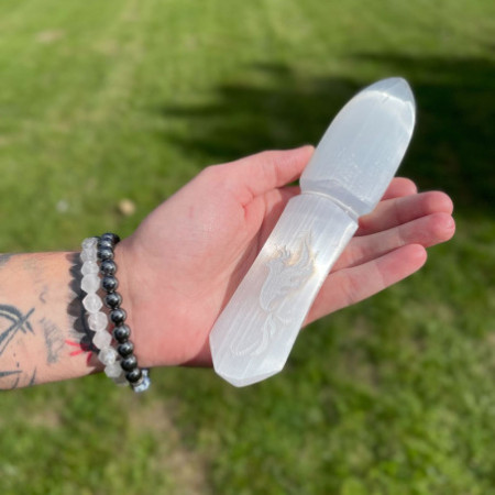 Couteau rituel en sélénite - Lâcher prise sur le passé