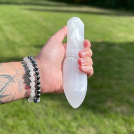 Couteau rituel en sélénite - Lâcher prise sur le passé