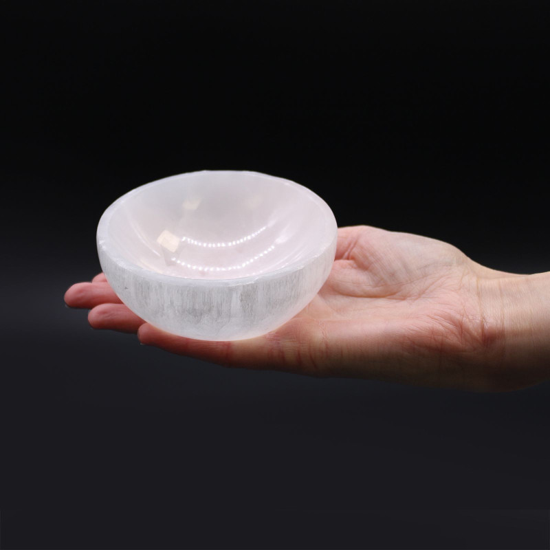 Bol rond en sélénite - 10 cm