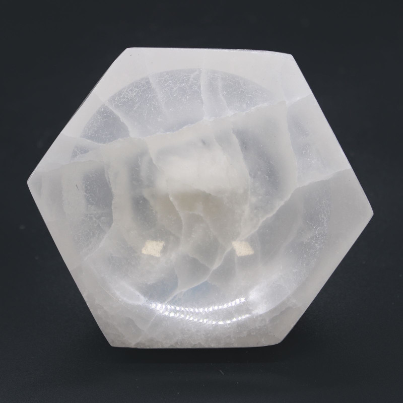 Bol hexagonal en sélénite - 10 cm