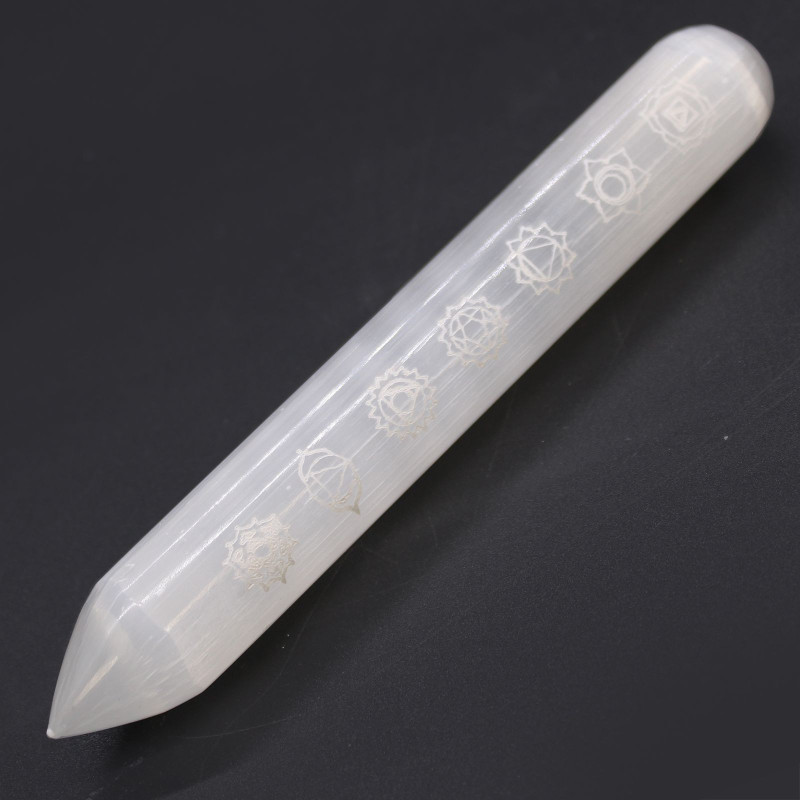 Baguette de sélénite - (Pointe une extrémité) 7 Chakra (14-16 cm)