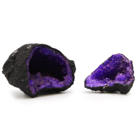 Géodes de calsite colorées - Roche noire - Violet