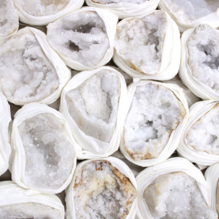 Spécimens minéraux - Calcite (environ 32 pièces)