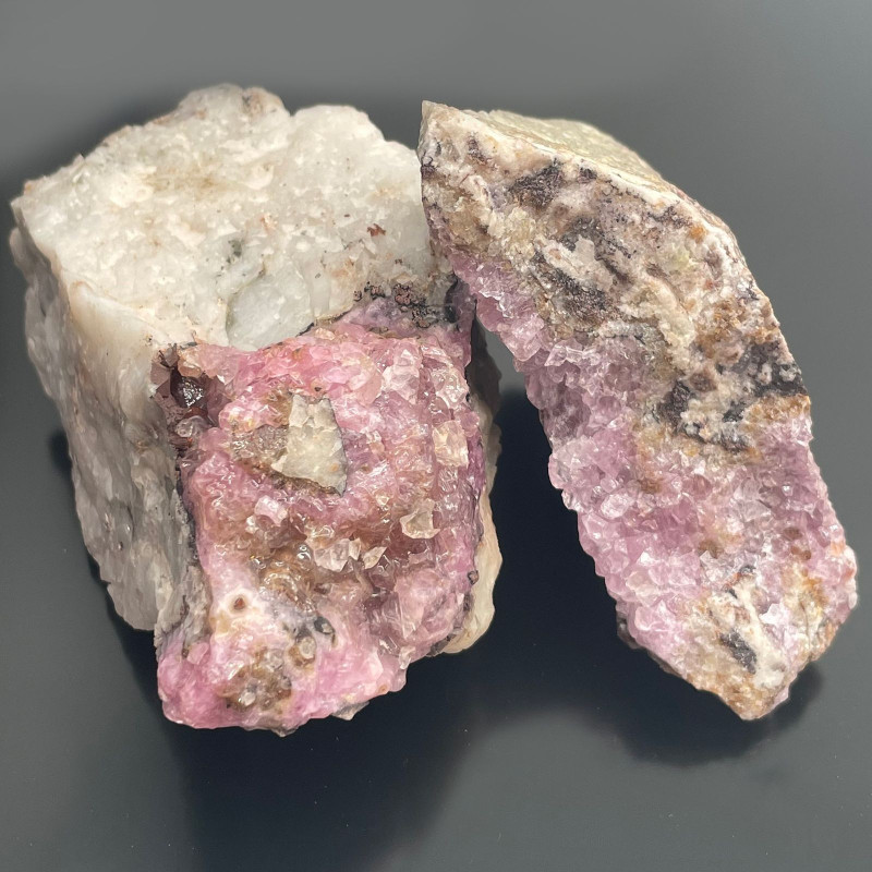 Spécimens minéraux - Calcite de cobalt (environ 25 pièces)