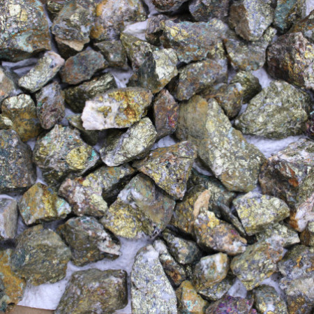 Spécimens minéraux - Chalcopyrite (environ 80 pièces)