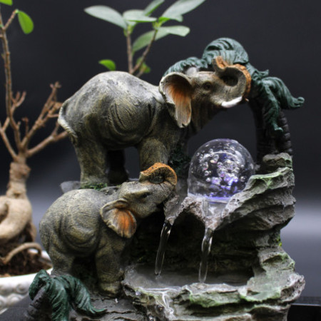 Fontaine de table - 30 cm - Famille d'éléphants