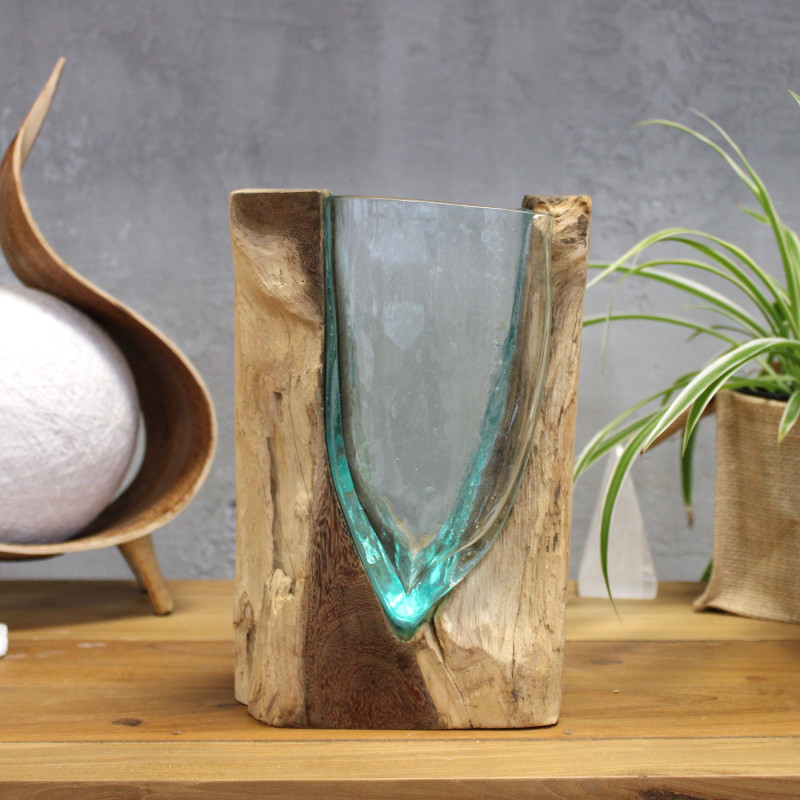 Vase artistique en verre Molton en forme de V sur bois