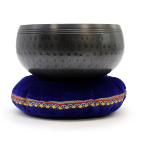 Bol battu noir moyen - 15 cm