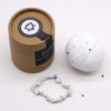 Bracelet en jaspe blanc et bombe de bain