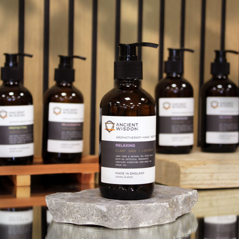 Gel douche mains et corps à la sauge sclarée et à la lavande 250 ml
