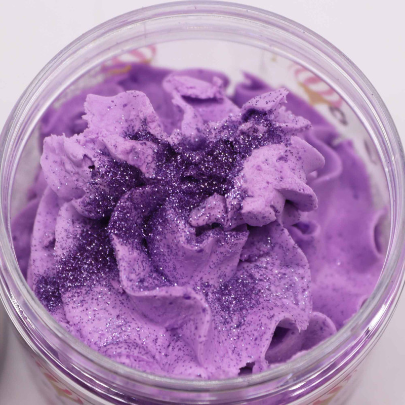 Savon à la crème fouettée au sucre de prune givré 120 g