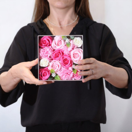 Boîte carrée - Bénédictions pour bébé - Roses