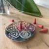 Porte-encens en pierre ollaire 10 cm - Sept chakras