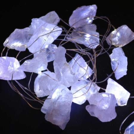 Lumières d'enchantement de pierres précieuses - Quartz de roche