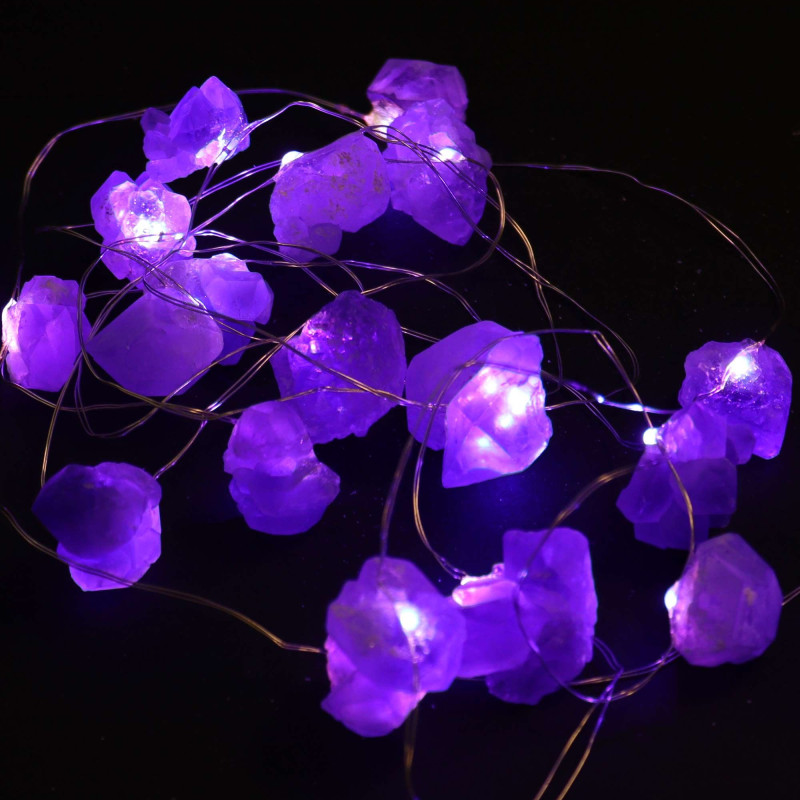 Lumières d'enchantement de pierres précieuses - Améthyste