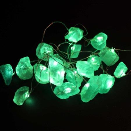 Lumières d'enchantement de pierres précieuses - Cristal de jade