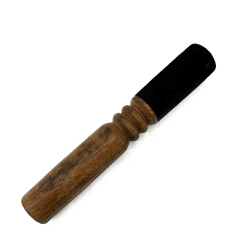 Coffret cadeau de bols chantants gravés et battus à la main - 14 cm - Tara verte