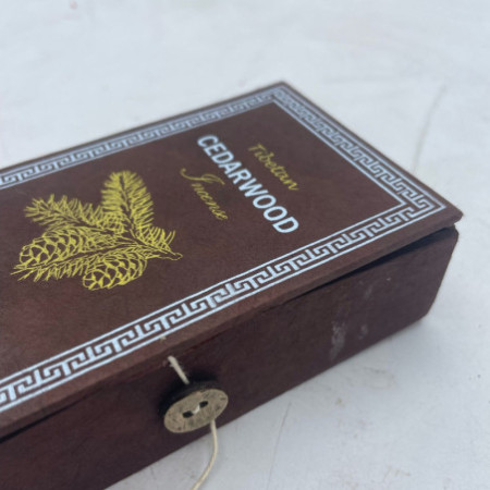 Coffret cadeau Himalayan Sughandit Dhoop Incesne - Bois de cèdre