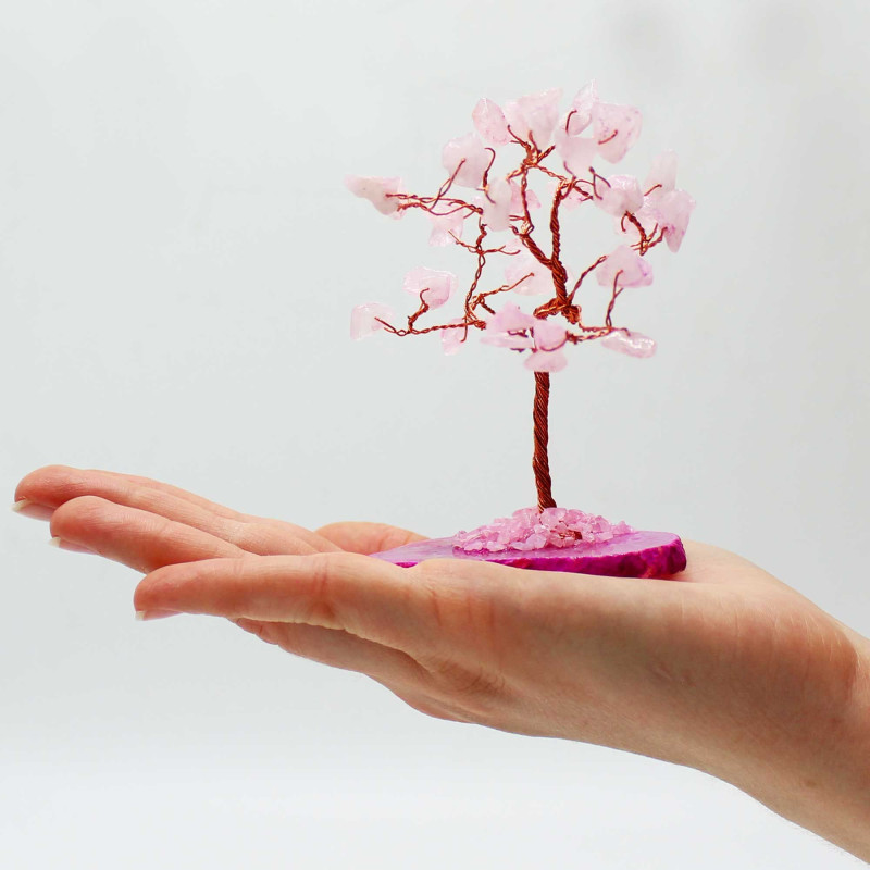 Arbre à pierres précieuses - Quartz rose sur base d'agate rose (35 pierres)