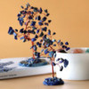 Arbre à pierres précieuses - Sodalite sur base d'agate bleue (35 pierres)