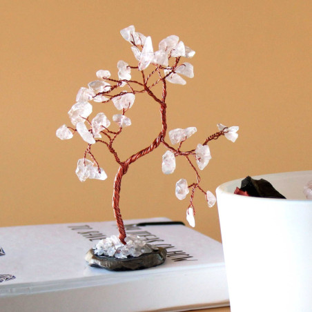 Arbre à pierres précieuses - Quartz rocheux sur base d'agate noire (35 pierres)