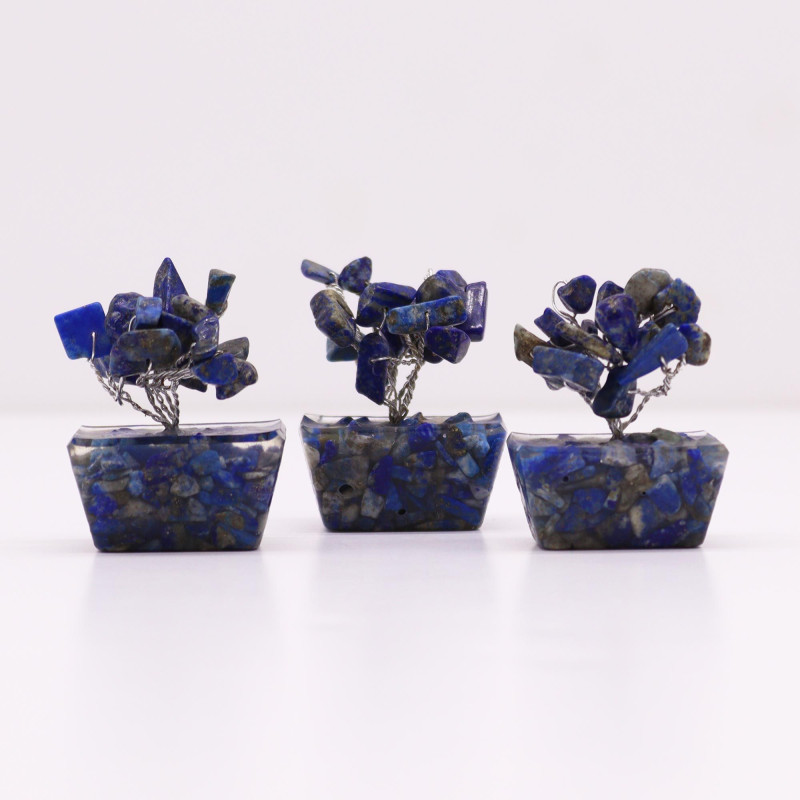 Mini arbres en pierres précieuses sur base en orgonite - Sodalite (15 pierres)