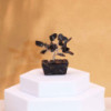 Mini arbres à pierres précieuses sur base en orgonite et Agate noire (15 pierres)