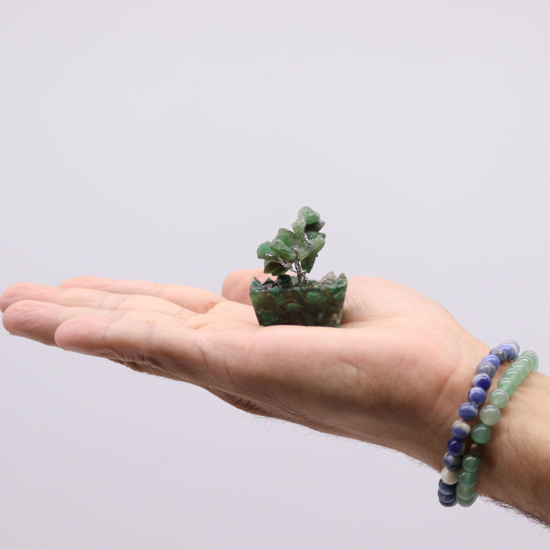 Coffret de 12 mini arbres à pierres précieuses sur socle en orgonite - Assortiment (15 pierres)
