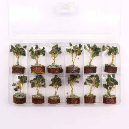 Mini arbres à pierres précieuses sur socle en bois et Aventurine verte (15 pierres)