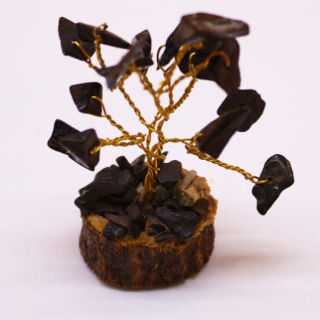 Mini arbres à pierres précieuses sur socle en bois et Agate noire (15 pierres)