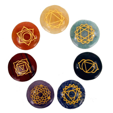 Ensemble de petites pierres pour chakras (forme arrondie)